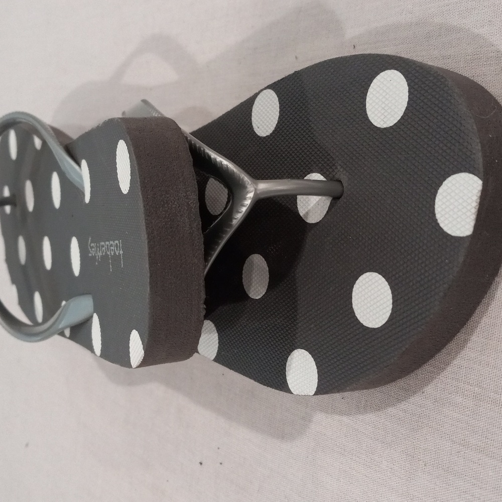 Flip Flops - Picture 9 of 9